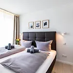 Prora - Ferienwohnung mit Balkon, Meerblick und E Ladestation - Ostseeliebe Apartment Binz