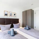 Apartment Prora - Ferienwohnung mit Balkon, Meerblick und E Ladestation - Ostseeliebe Binz
