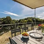 Apartment Prora - Ferienwohnung mit Balkon, Meerblick und E Ladestation - Ostseeliebe Binz