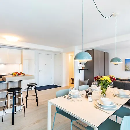 Apartment Prora - Ferienwohnung mit Balkon, Meerblick und E Ladestation - Ostseeliebe *