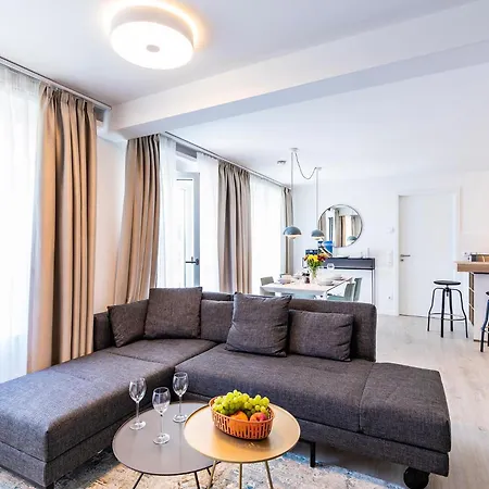 Prora - Ferienwohnung mit Balkon, Meerblick und E Ladestation - Ostseeliebe Apartment *